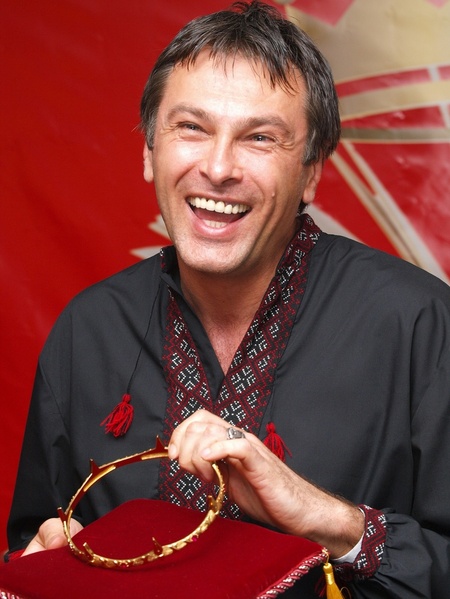 Valentyn_Tarasov_Grand_Koronatsiya_Slova_Pyesy